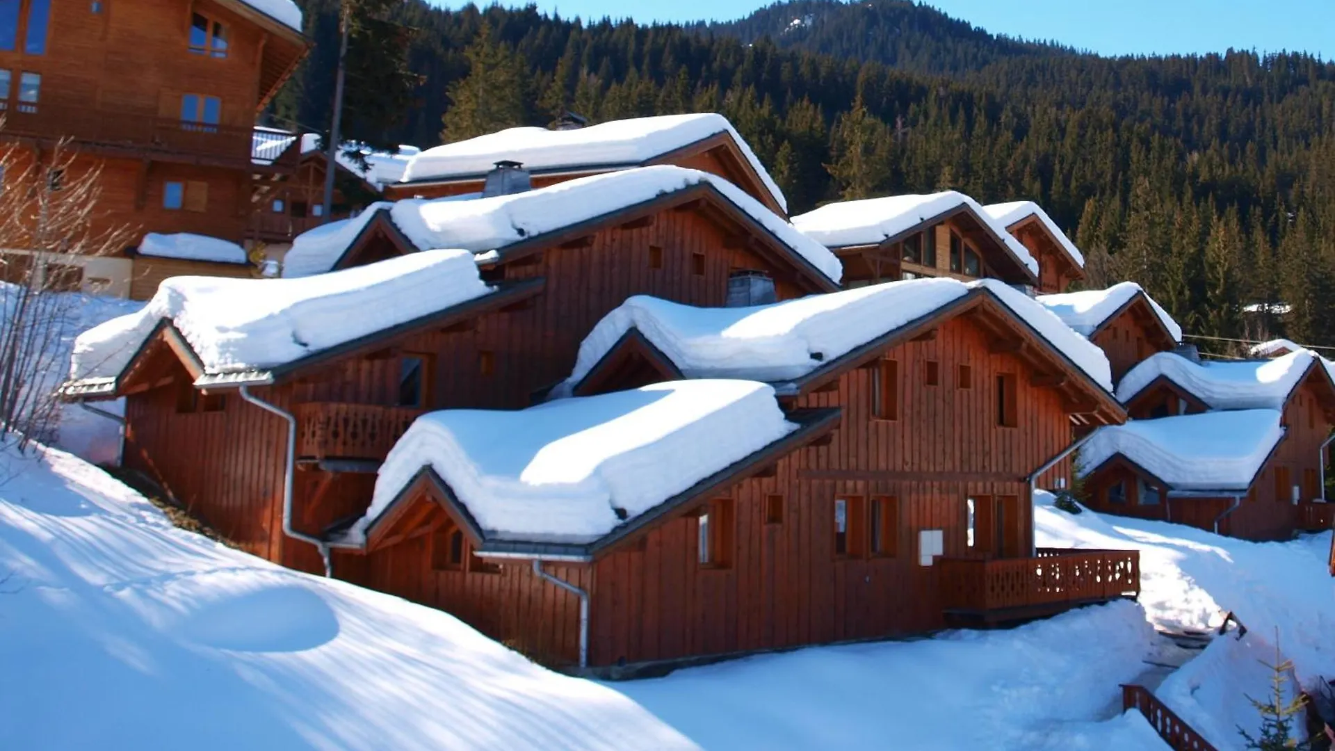 Chalet Leman By Snow Retreat Catered Chalets Courchevel France